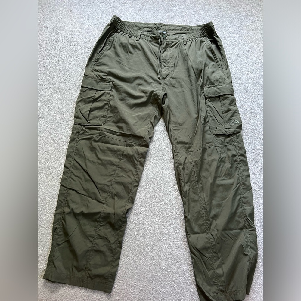 The North Face Men's Green Cargo Pants